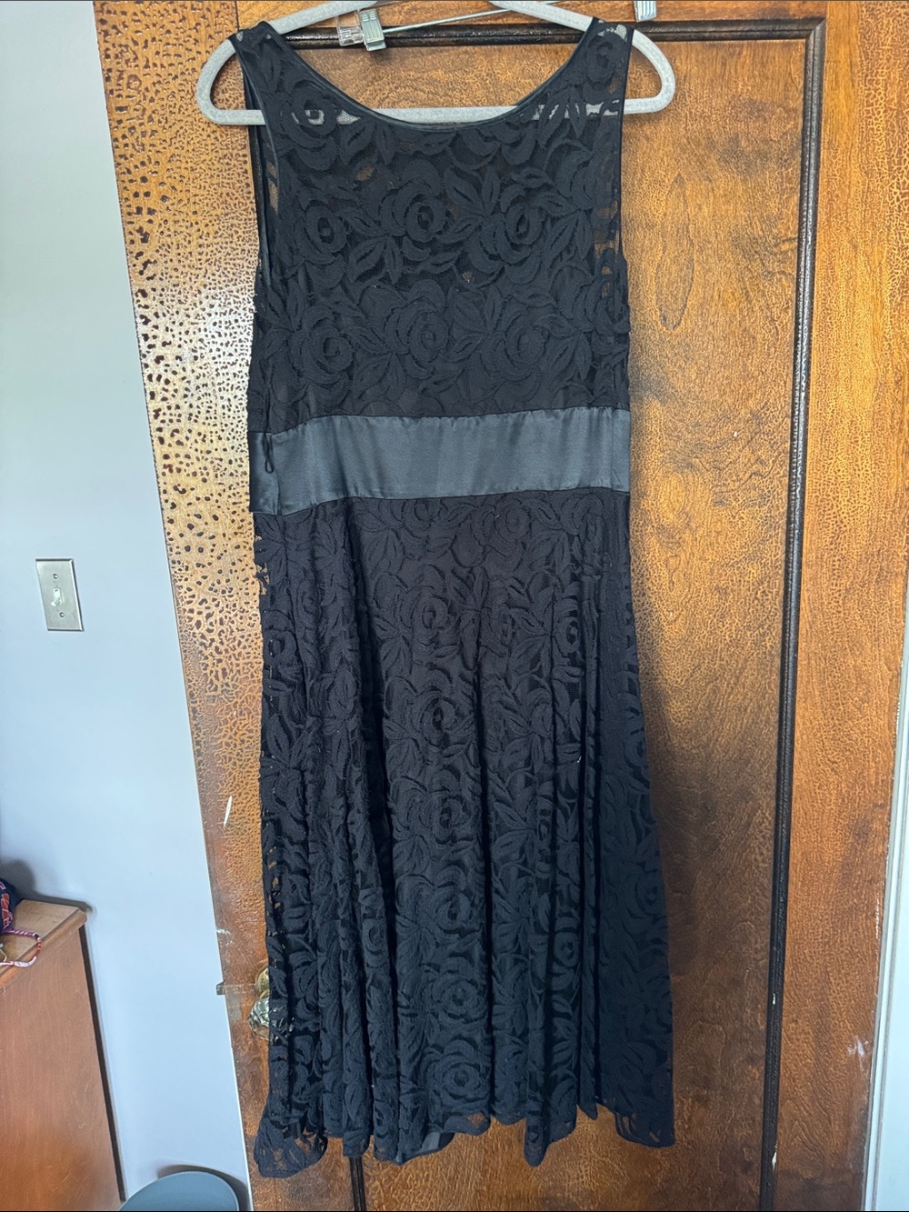 Adrianna Papell Black Floral Lace Midi Dress with Satin Waist Tie - Picture 2 of 3